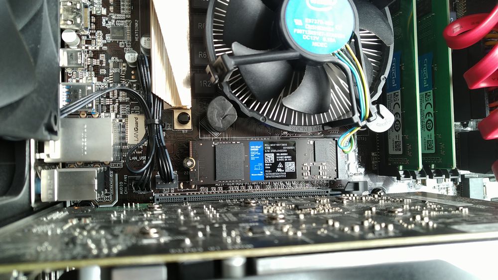 SSDの交換により転送速度が10倍に。